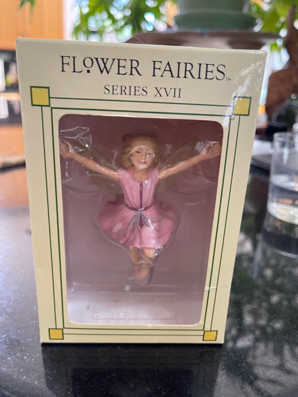 Flower Fairies Series XVII Pink Fairy Figurine - Picture 2 of 3